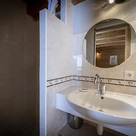 Spacieux Avec Jacuzzi Et Vue Mont Blanc, 5 Chambres, Wifi - Fr-1-181-2792 Chalet